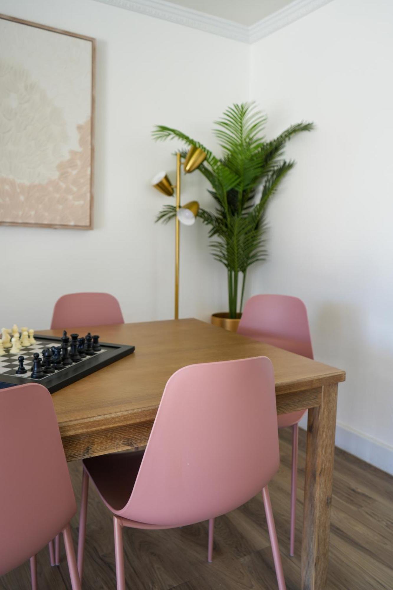 The Pink Cactus - Desert Retreat - Luxe Pool, Golf & Game Room Indio Kültér fotó